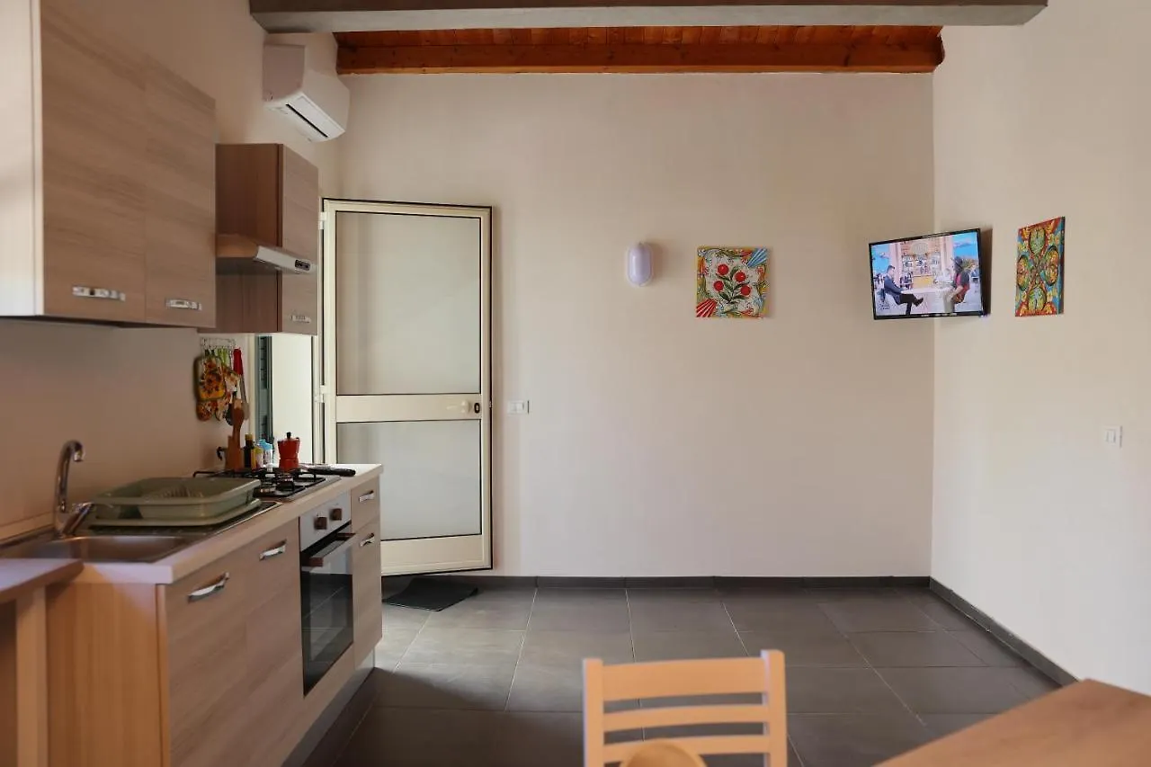 Nonna Nata Villa Avola 0*,  Italy